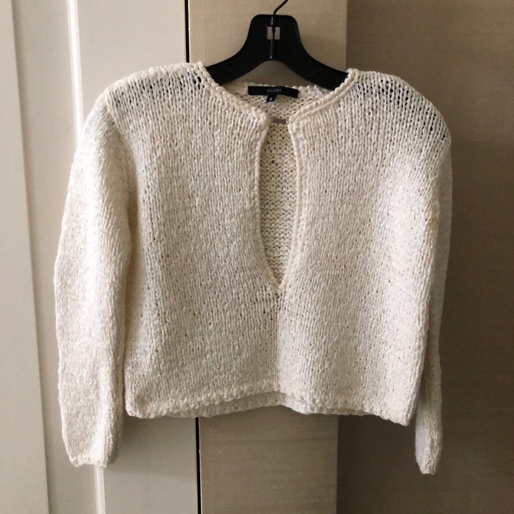 Gucci crop sweater with silver logo sign